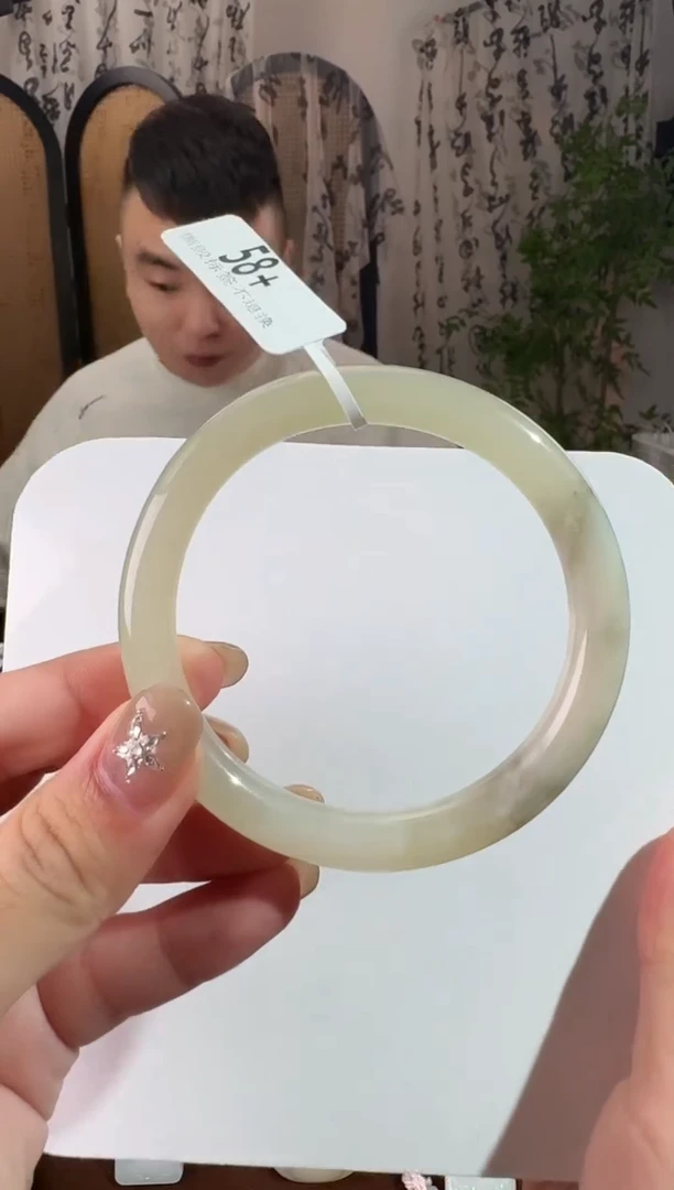 未镶嵌手镯和田玉手镯-1  58+