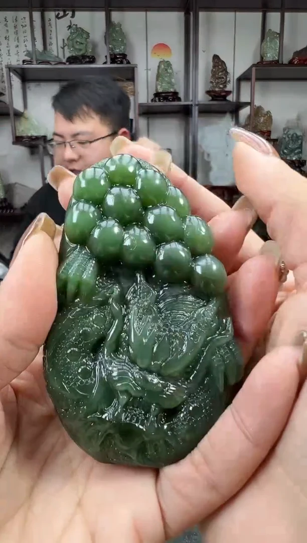 未镶嵌和田玉把件1