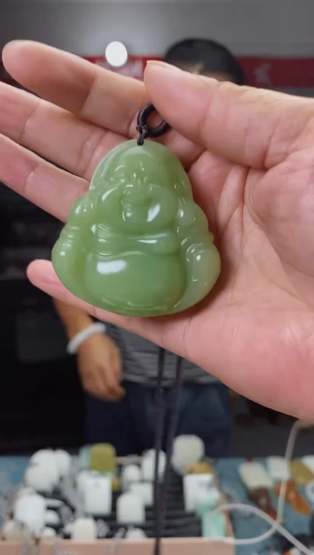 天然玉石未镶嵌颈饰