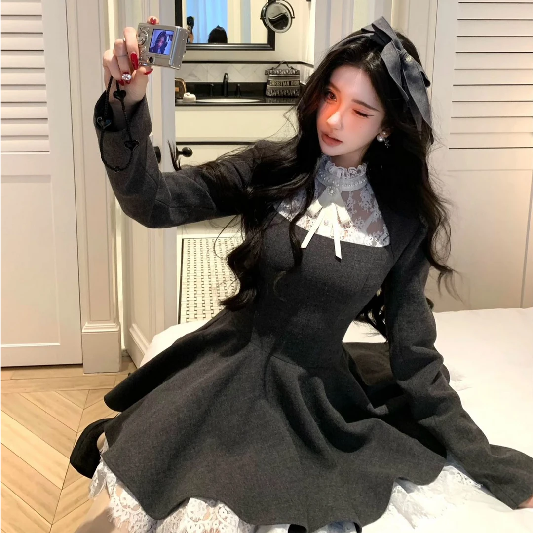 甜辣妹富家千金连衣裙女装春季2026蕾丝拼接公主裙收腰显瘦短裙子