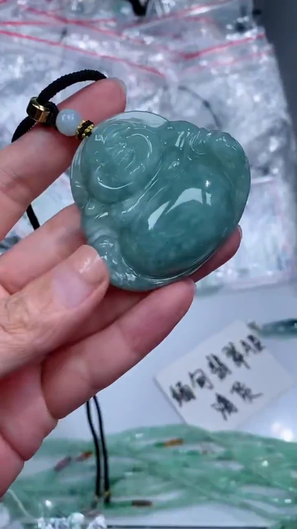 颈饰未镶嵌翡翠吊坠