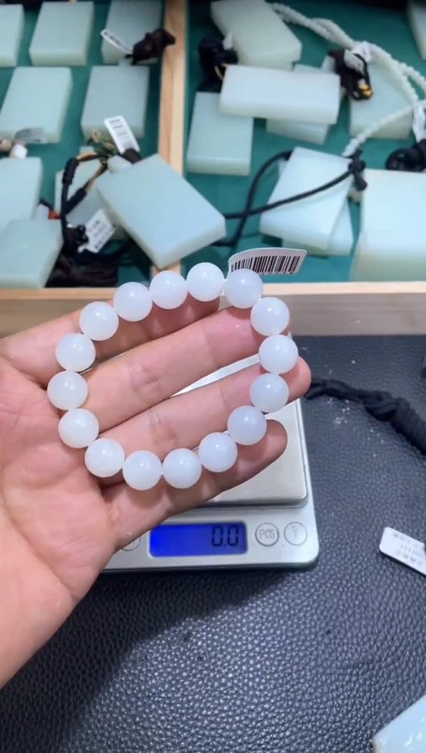 未镶嵌手链和田玉手串卡12