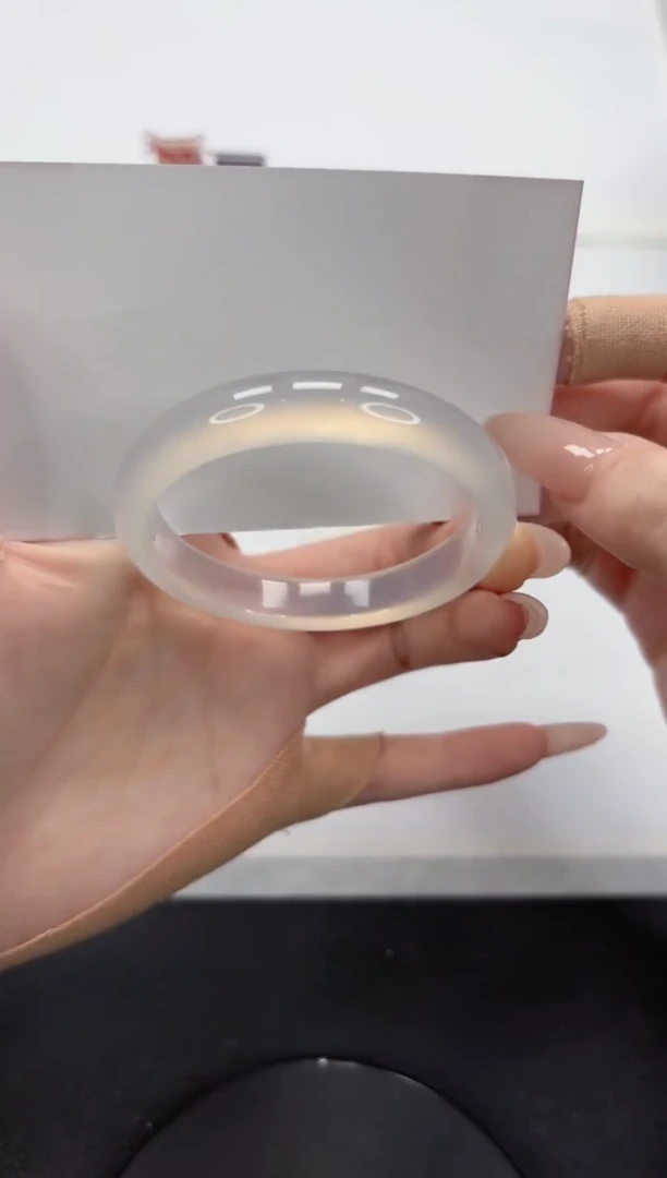 【闪购商品】石英质玉手镯未镶嵌A310-52