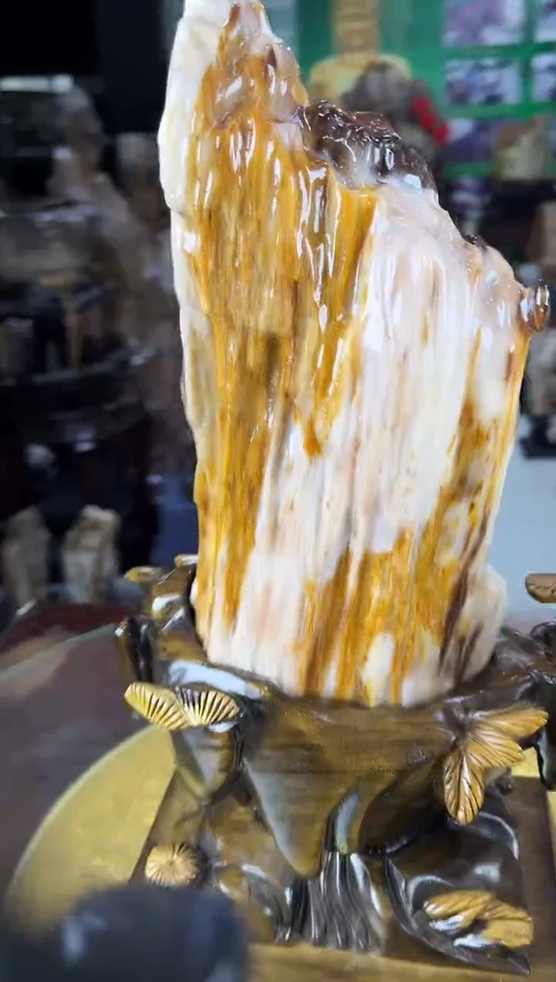 缅甸天然树化玉精品摆件