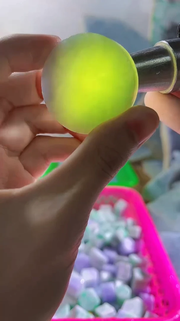 翡翠裸石缅甸翡翠A货文6733