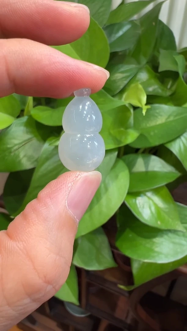 翡翠未镶嵌吊坠(不含链)翡翠吊坠