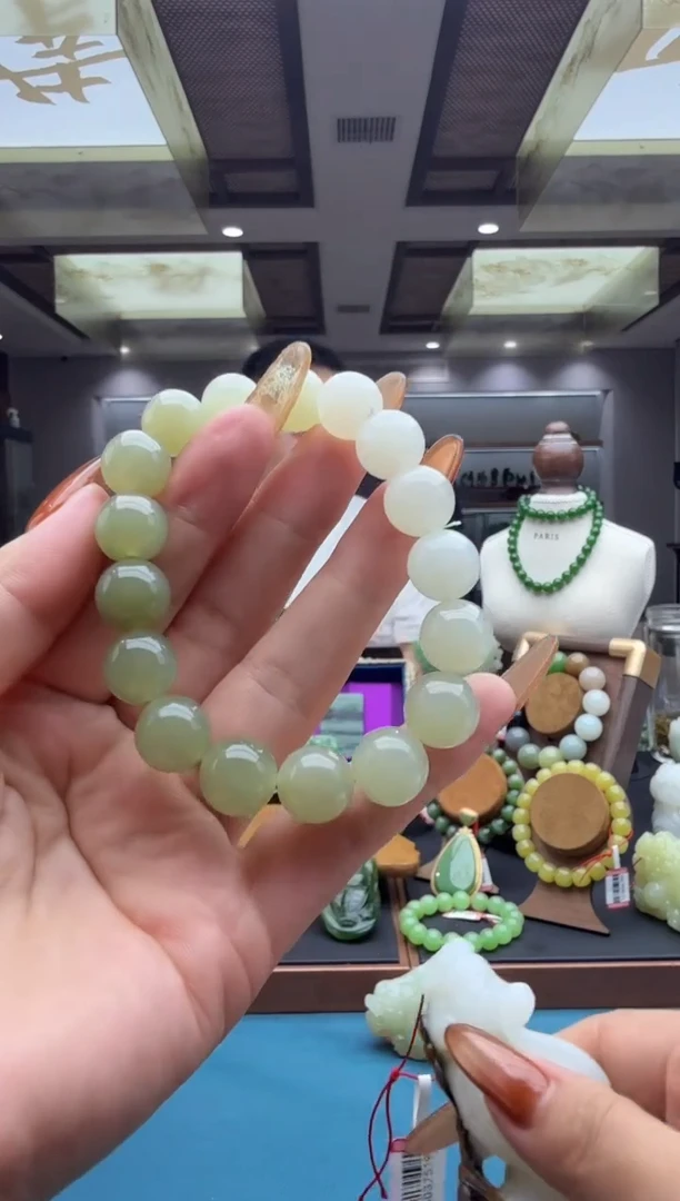 未镶嵌手串和田玉zl