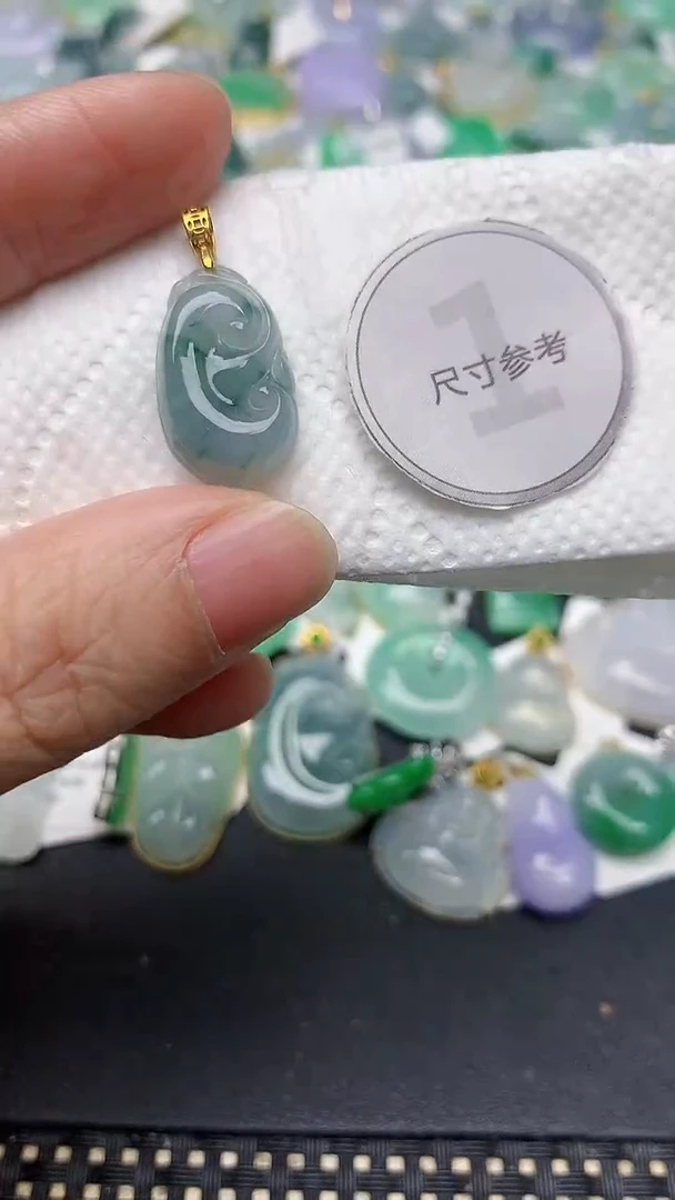 颈饰未镶嵌翡翠天然缅甸A货翡翠