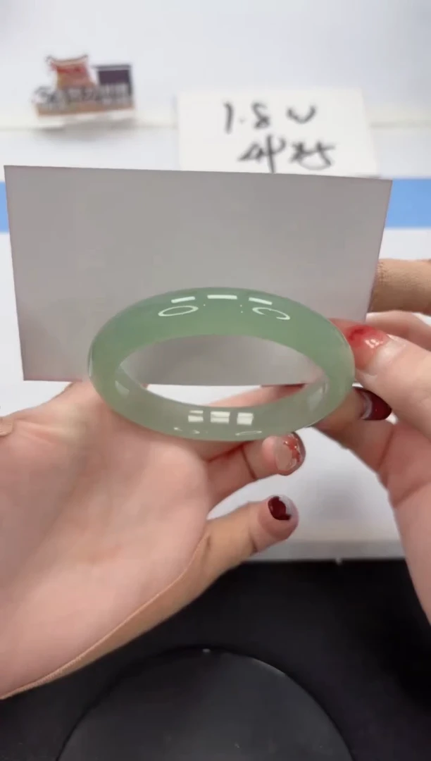 【闪购商品】石英质玉手镯未镶嵌A565-55.1