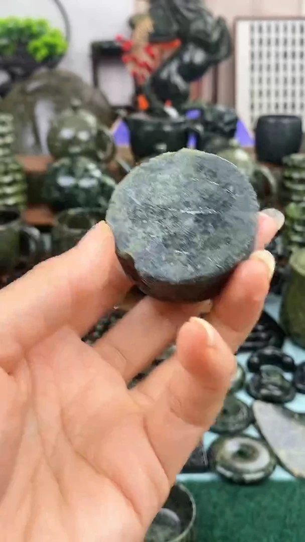 蛇纹石玉未镶嵌镯心镯心