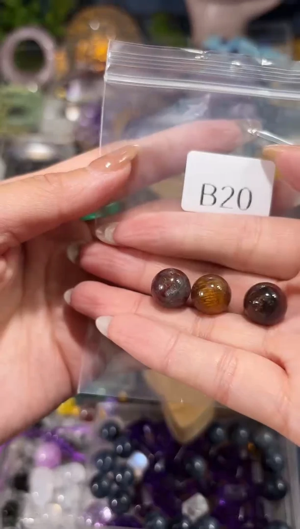 水晶手串未镶嵌B20三颗极光拍8件