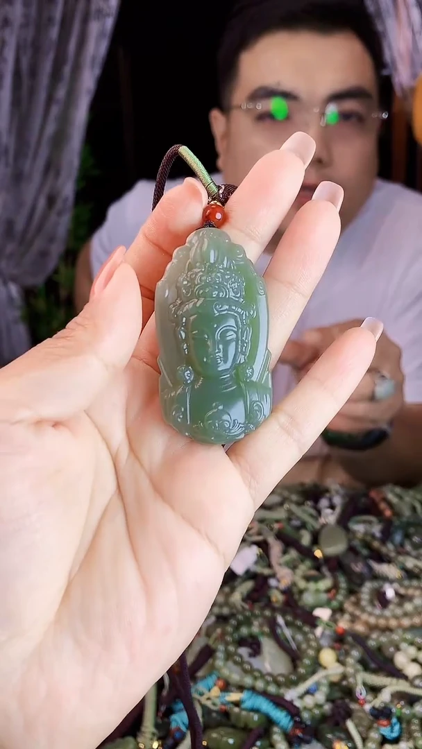 未镶嵌和田玉挂件多样性发货拍一发一