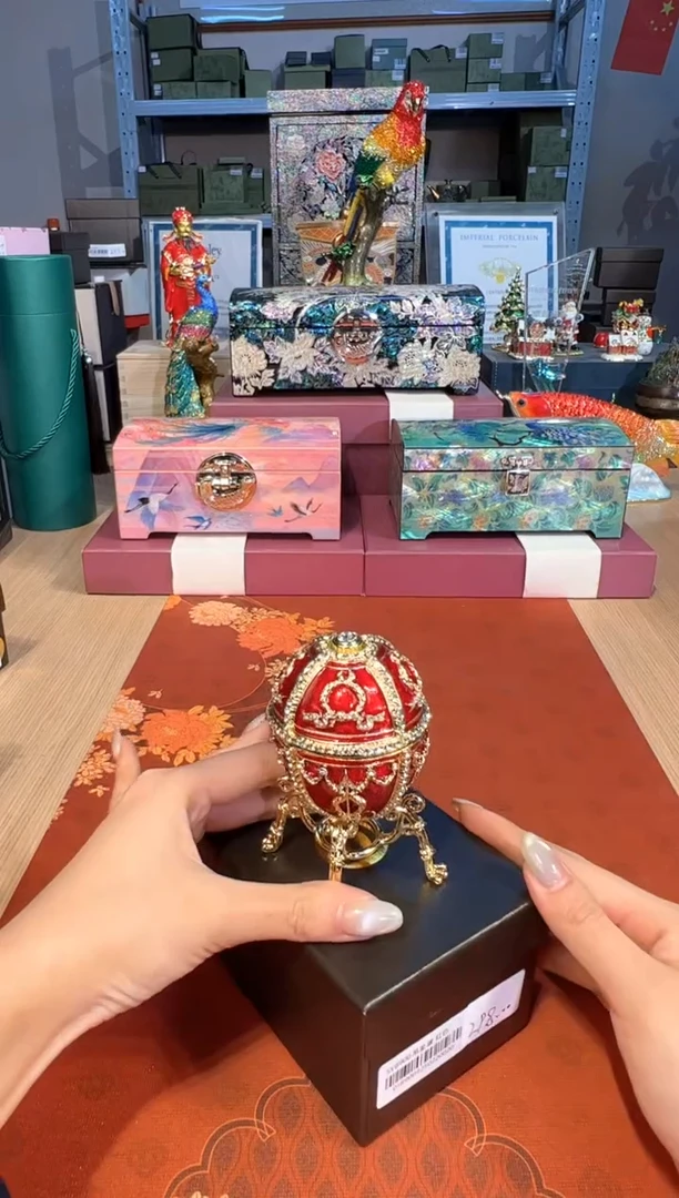 【闪购商品】杯301红色吊坠蛋