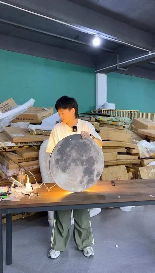 带灯款砂岩灯画钟表
