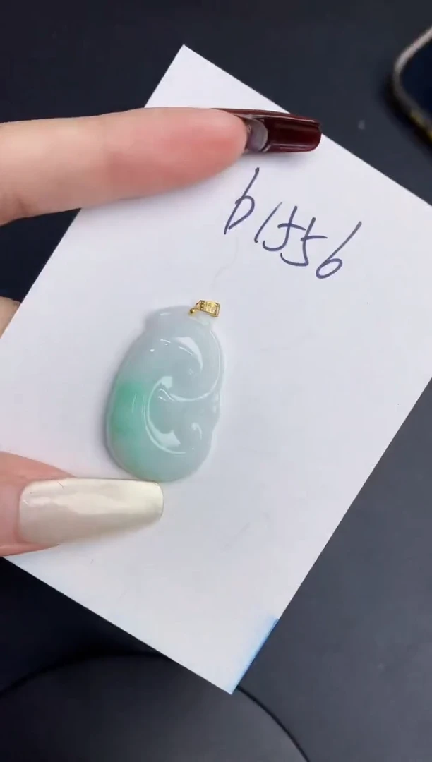 【闪购商品】翡翠颈饰18K金镶嵌00000000000
