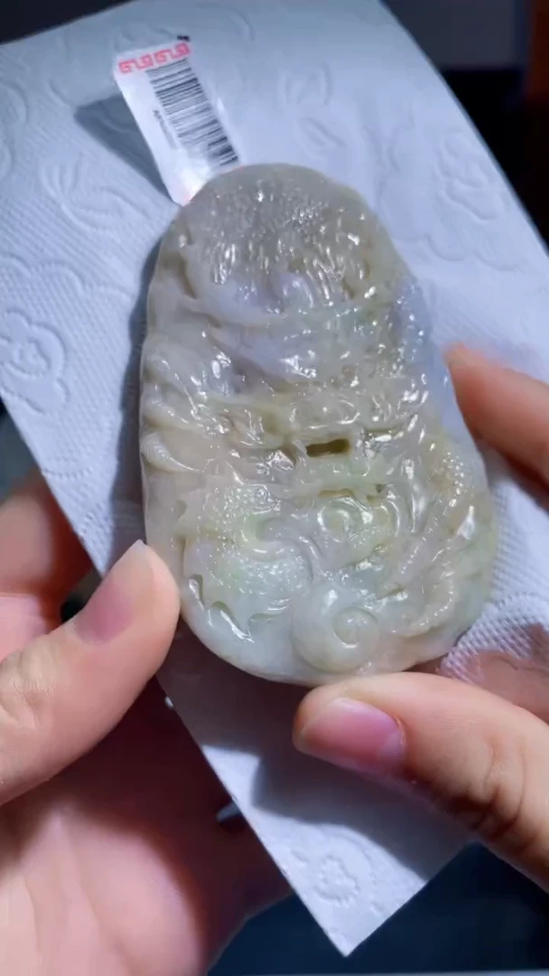 【闪购商品】翡翠吊坠(不含链)未镶嵌S48