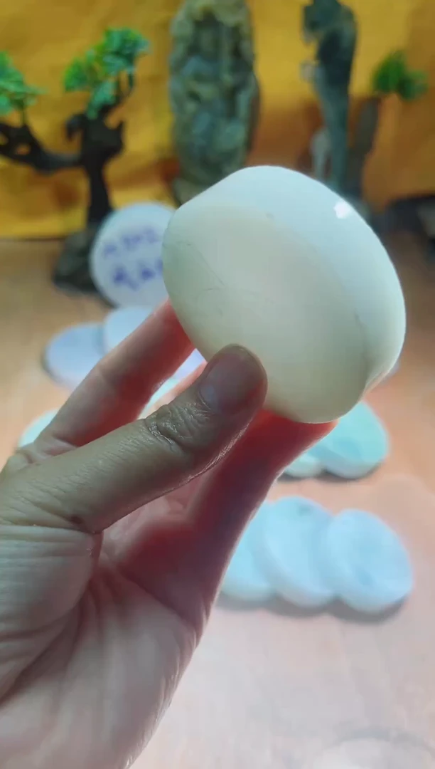 未镶嵌挂件翡翠A货砚曹329
