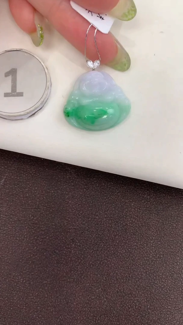 颈饰18K金镶嵌翡翠天然缅甸a货翡翠