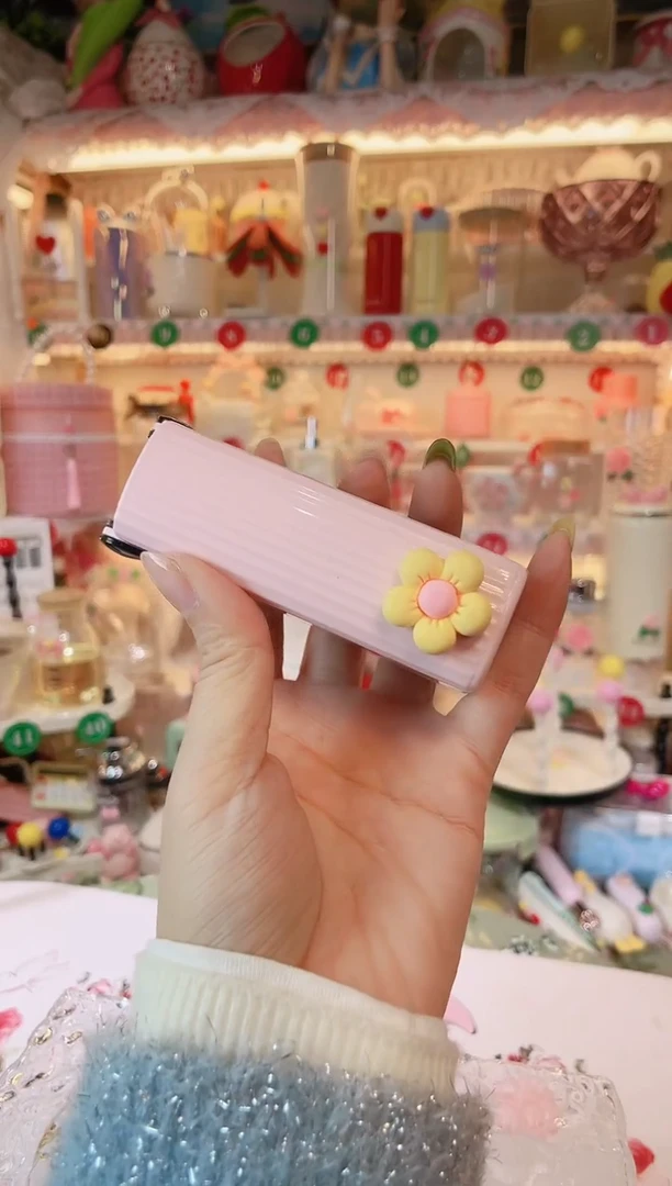 【闪购商品】摆件粘毛器粉色品质好，发货快，放心拍