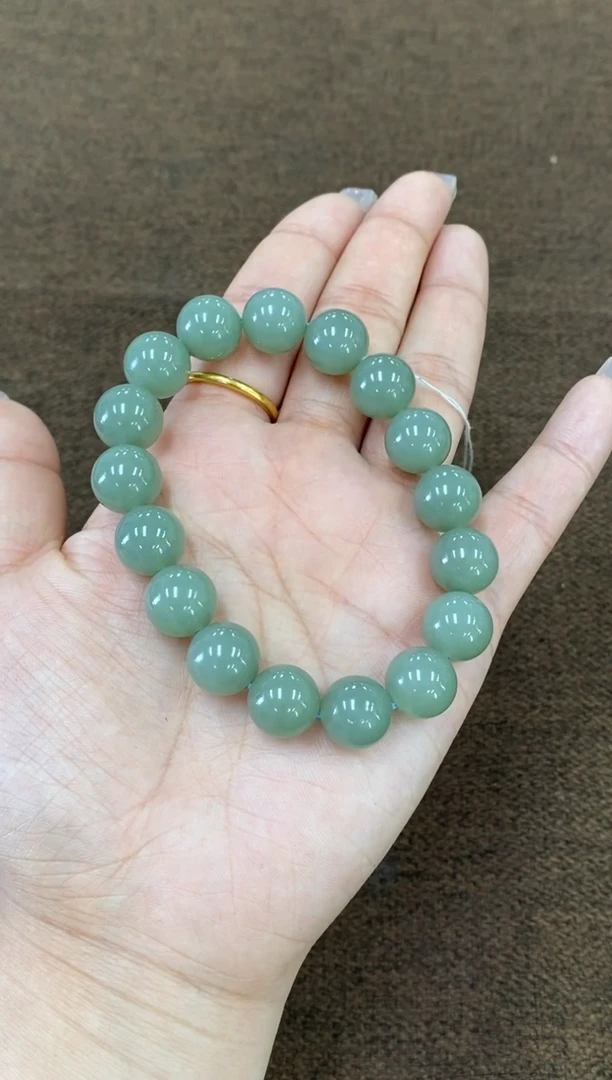 和田玉未镶嵌珠宝奇石纯天然新疆和田玉卡12A112