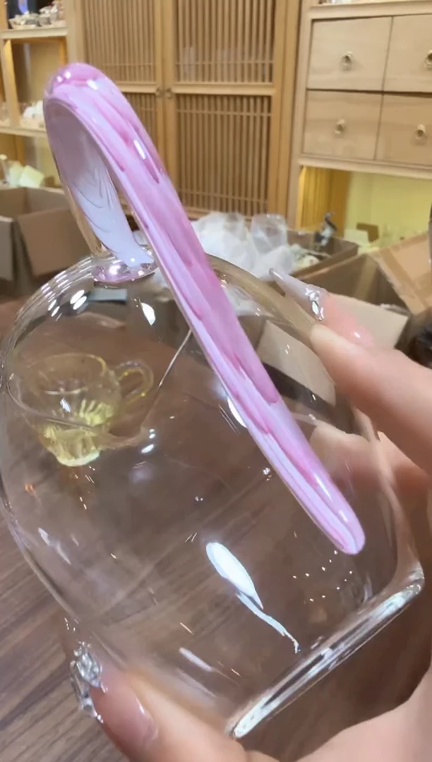 670号粉色凤尾怡然
