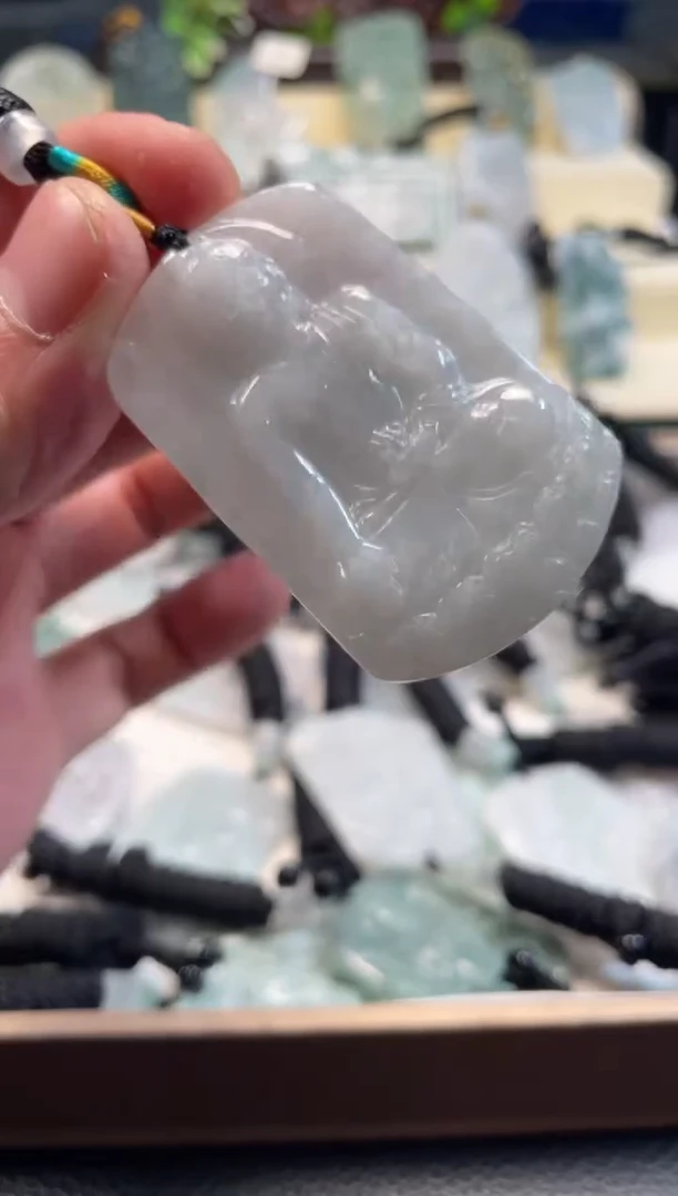 颈饰未镶嵌翡翠12/04/087