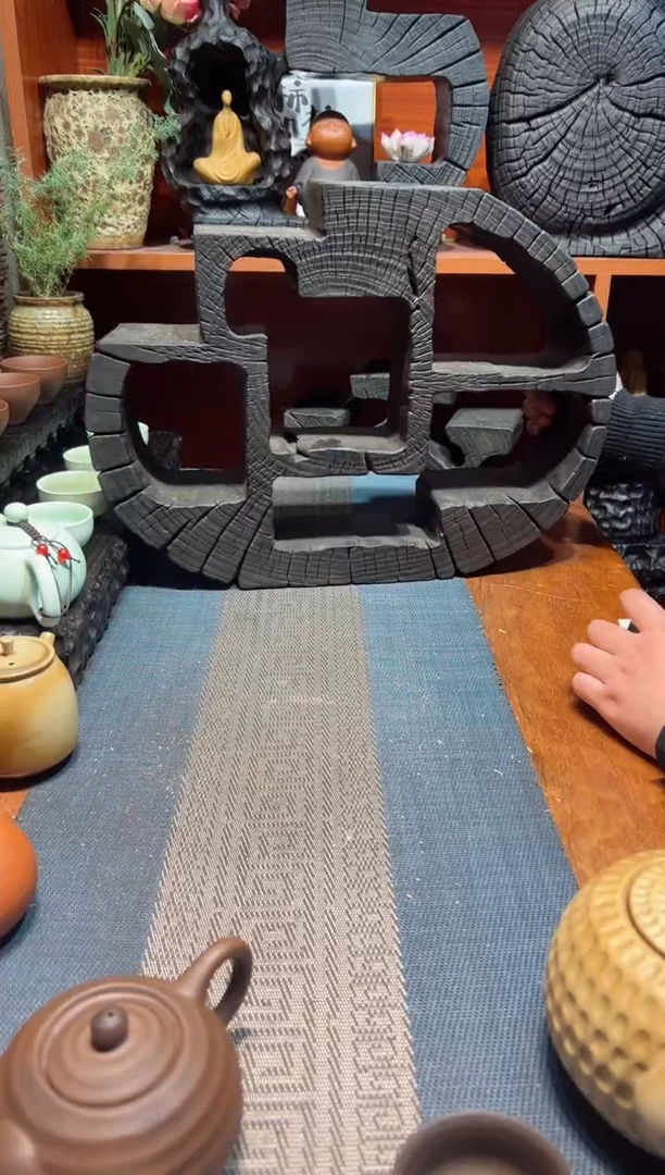 【闪购商品】香樟木木雕一物一拍