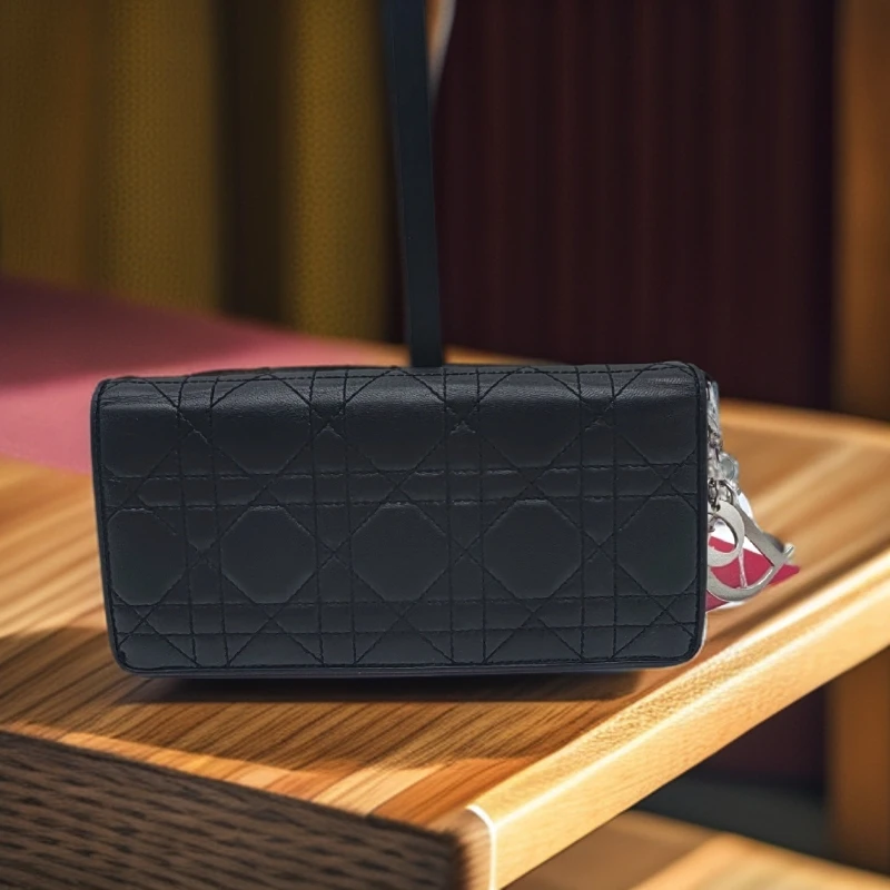 95新 DIOR/迪奥  黑色钱包  1739 6033