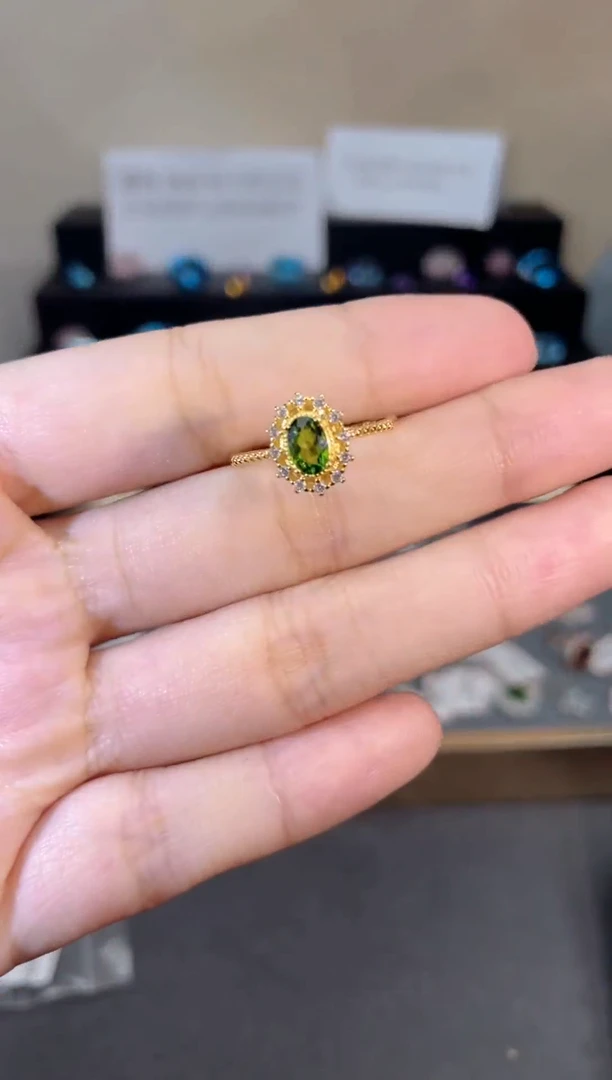 银S925镶嵌透辉石戒指天然宝石