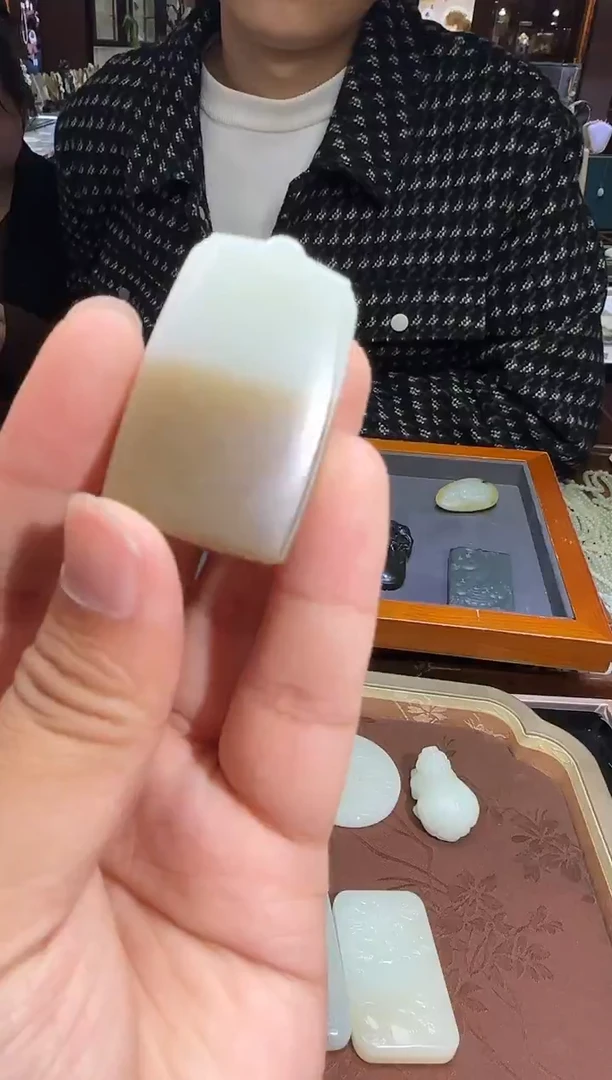 未镶嵌和田玉挂件【陆1024】56 7026