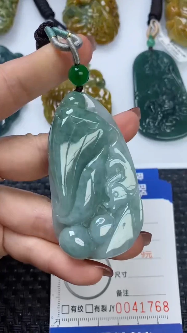 【闪购商品】翡翠颈饰未镶嵌1111111111111111