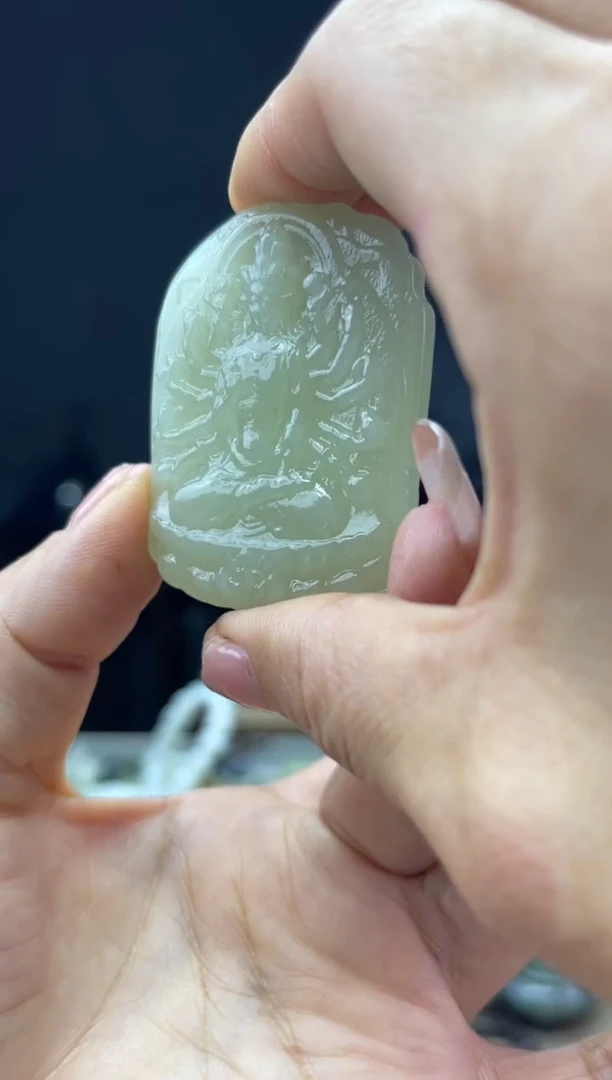 颈饰未镶嵌和田玉1