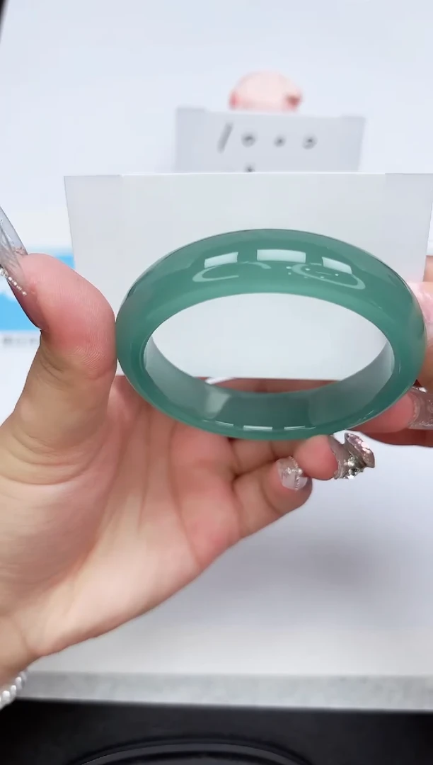 石英质玉手镯未镶嵌25-56.4