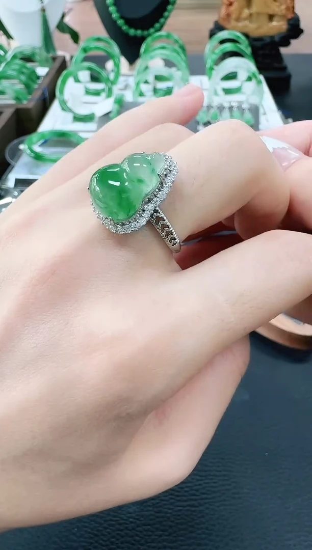 石英质玉（非洲翠）1未镶嵌/4067