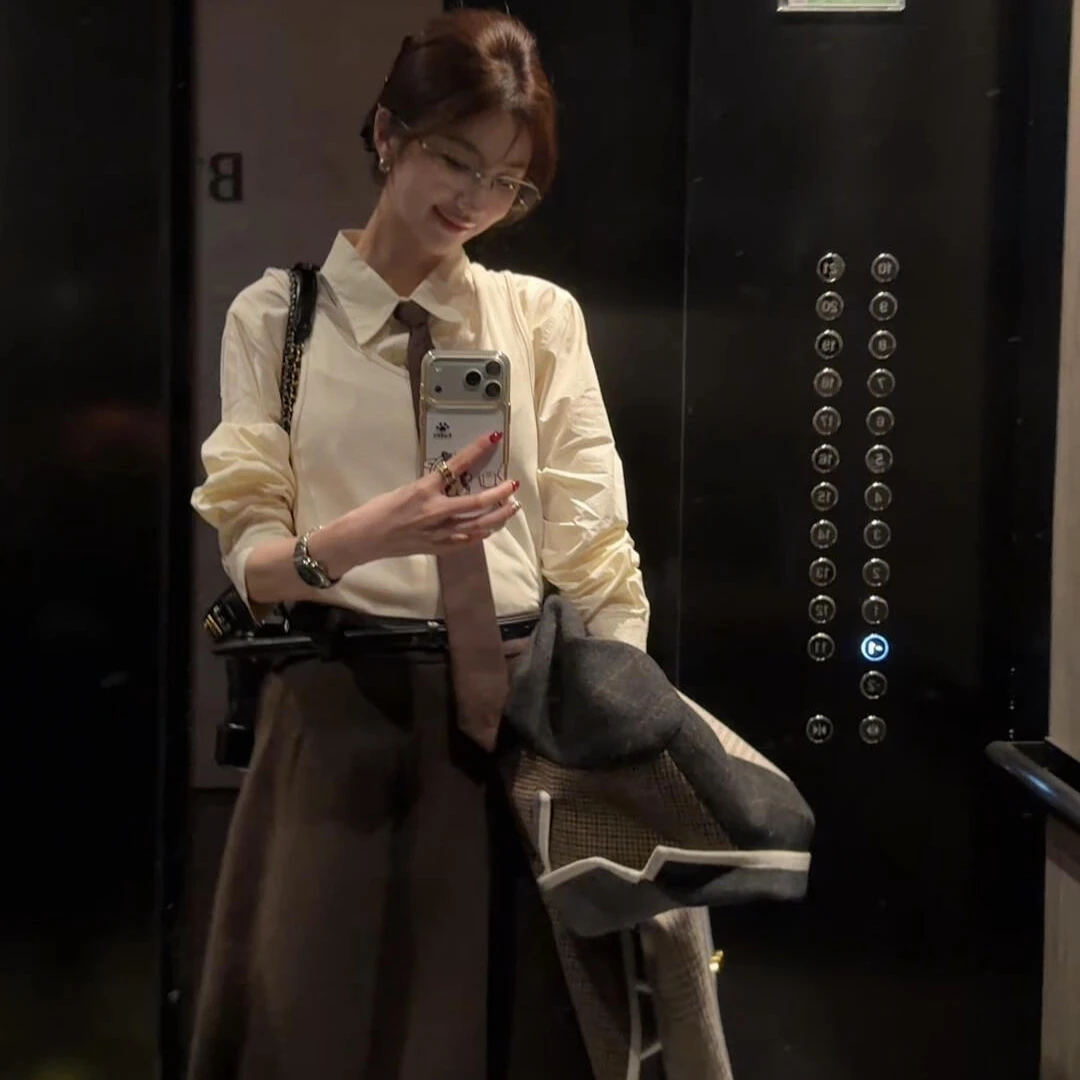 时尚套装气质显瘦学院风内搭衬衣外搭背心性感辣妹半身裙洋气休闲