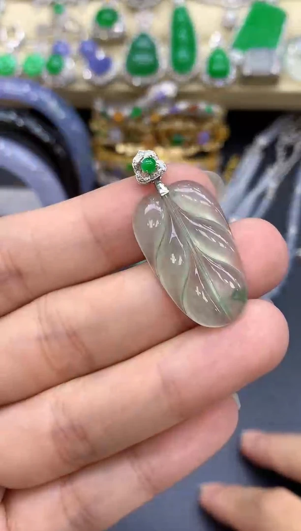 颈饰18K金镶嵌翡翠?****海164-中国好珍宝