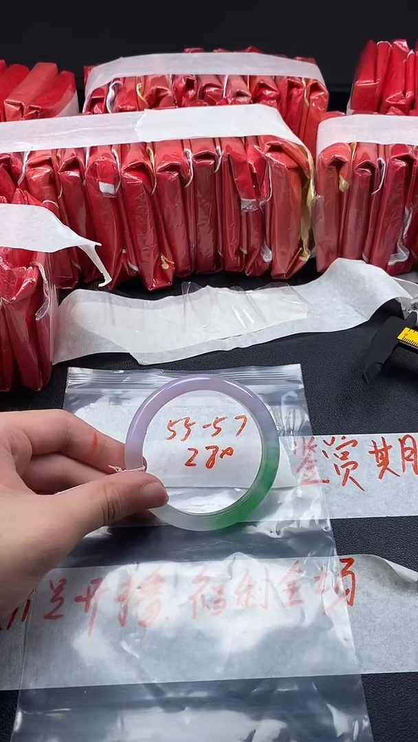无非金属时尚缅风飘花手镯