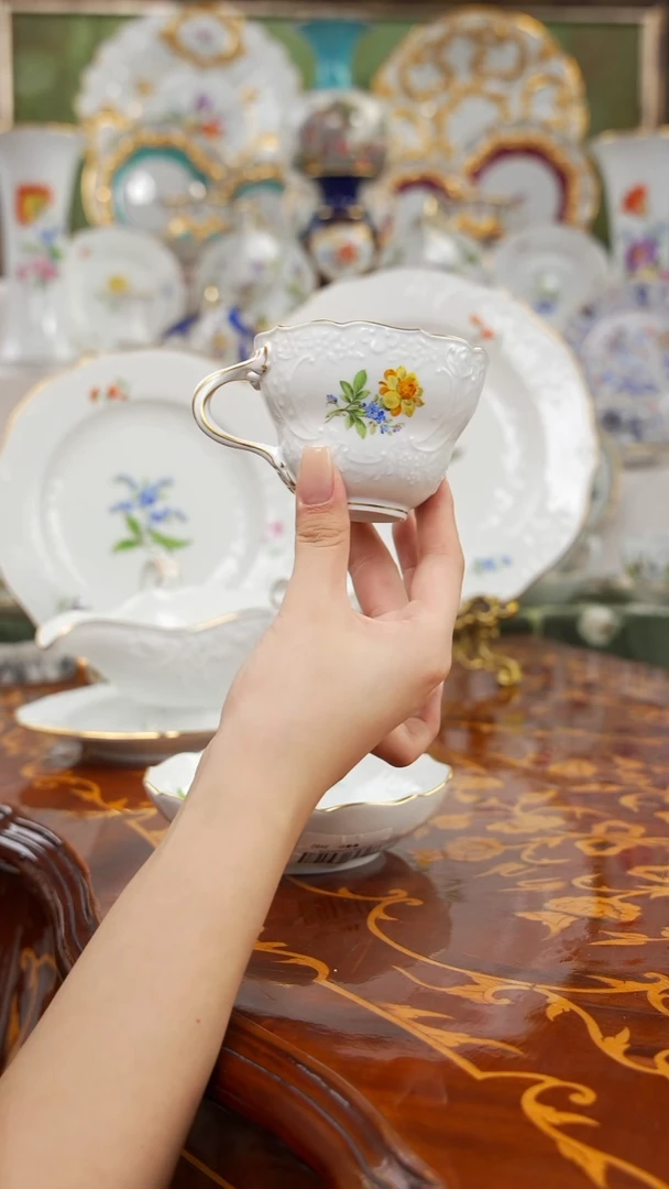 摆件米多家中古瓷器如图所示642