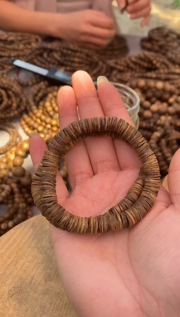 【闪购商品】沉香手串随型片珠单圈棋楠手串多样性发一