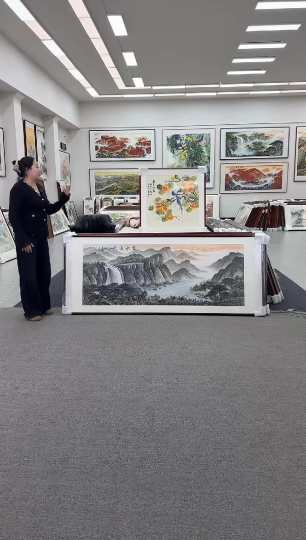国画手绘 富水长流 219*88