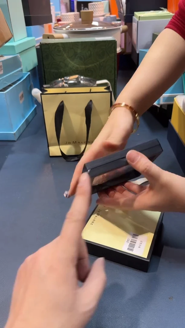 【闪购商品】碗EB21全场正品，京东包邮