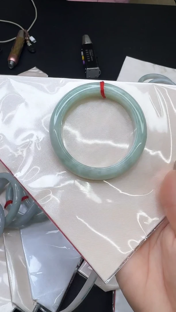 翡翠手镯未镶嵌AJ手镯 05