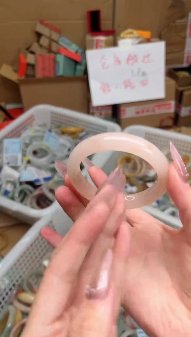 石英质玉手镯未镶嵌K230-52