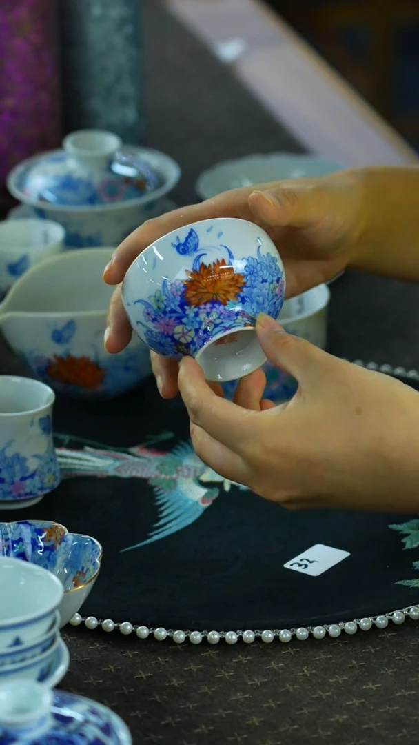 景德镇手绘茶具直接炸