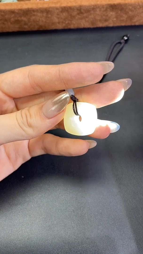 颈饰未镶嵌和田玉709039