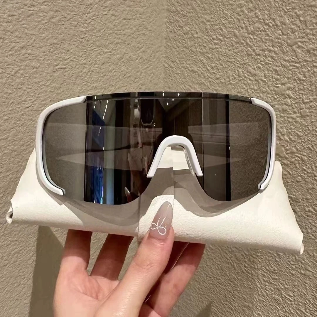 赛博朋克骑行眼镜防风沙护目太阳眼镜偏光遮阳滑雪登山墨镜男女潮