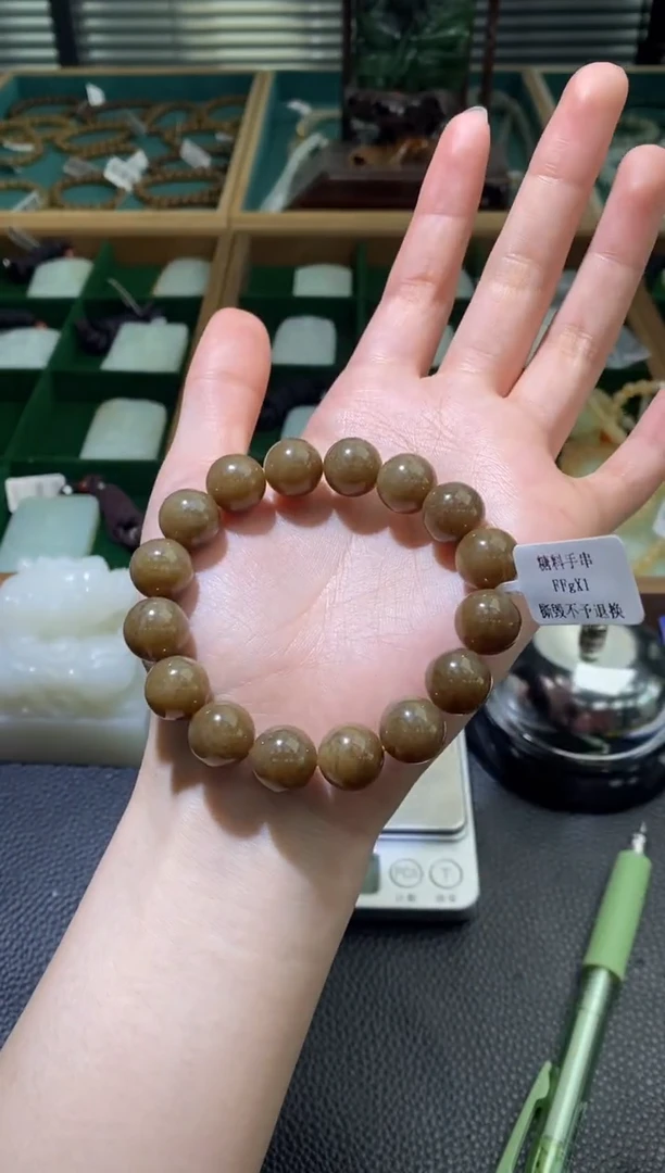 未镶嵌手串和田玉且末糖手串12mm