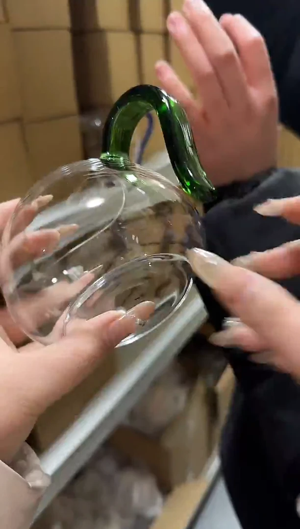 湖绿淡然公道杯