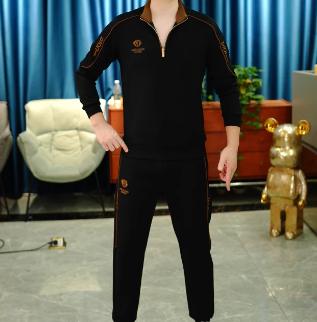 2025秋季男士长袖翻领时尚休闲百搭套头卫衣条纹小标套装TZ2010