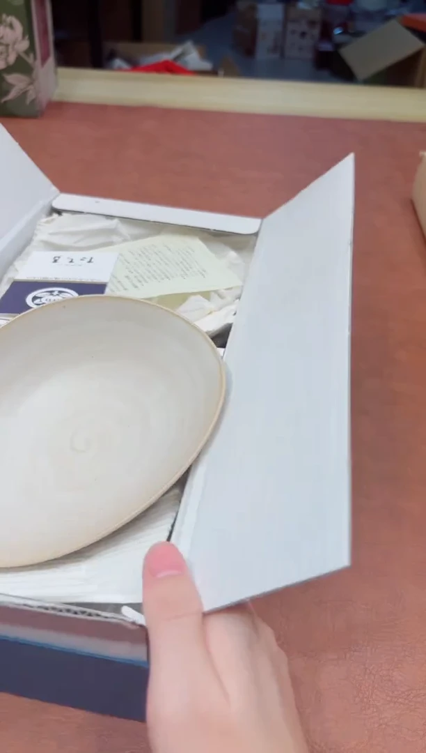 小狐狸海外瓷器哇哇哇